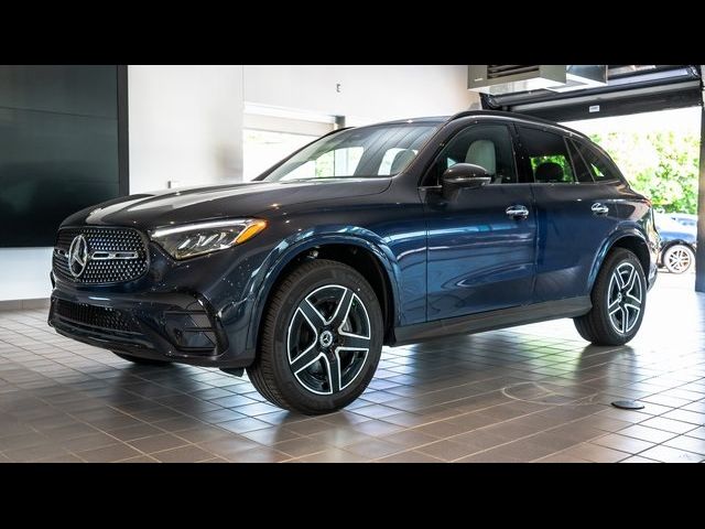 2024 Mercedes-Benz GLC 300