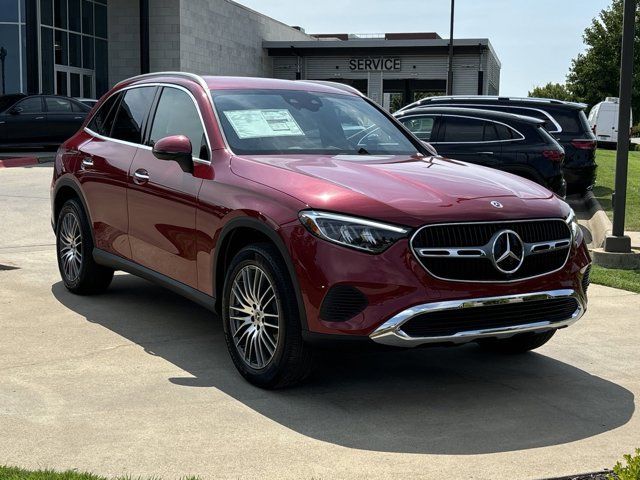 2024 Mercedes-Benz GLC 300