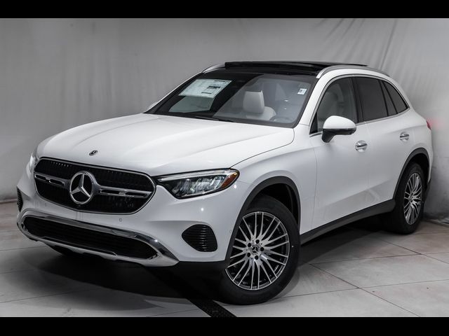 2024 Mercedes-Benz GLC 300