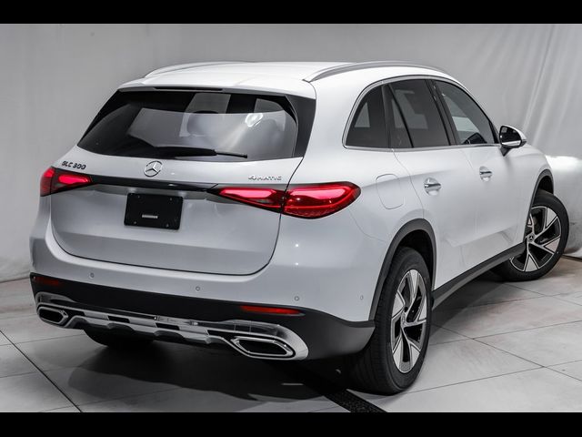 2024 Mercedes-Benz GLC 300