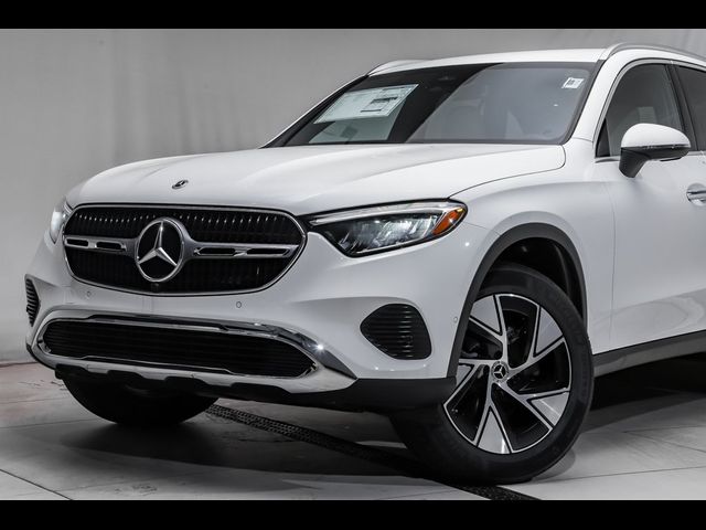 2024 Mercedes-Benz GLC 300