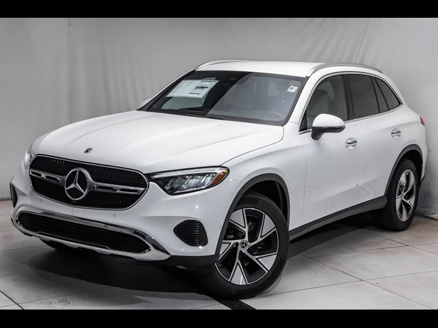 2024 Mercedes-Benz GLC 300