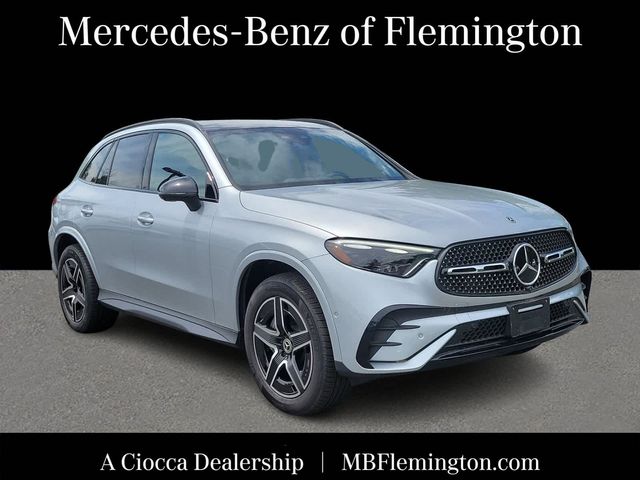 2024 Mercedes-Benz GLC 300