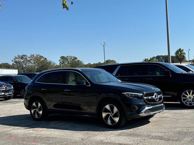 2024 Mercedes-Benz GLC 300