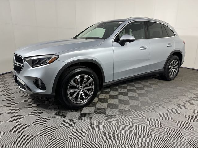 2024 Mercedes-Benz GLC 300