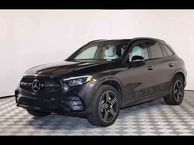 2024 Mercedes-Benz GLC 300