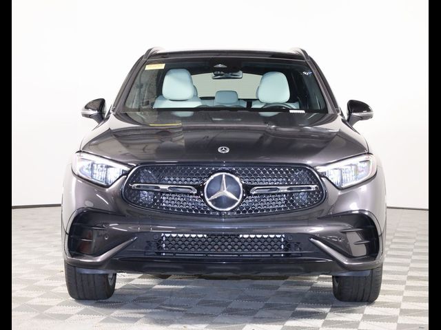 2024 Mercedes-Benz GLC 300