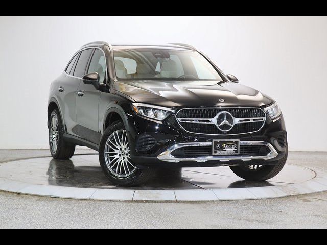 2024 Mercedes-Benz GLC 300