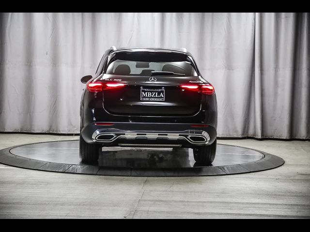 2024 Mercedes-Benz GLC 300