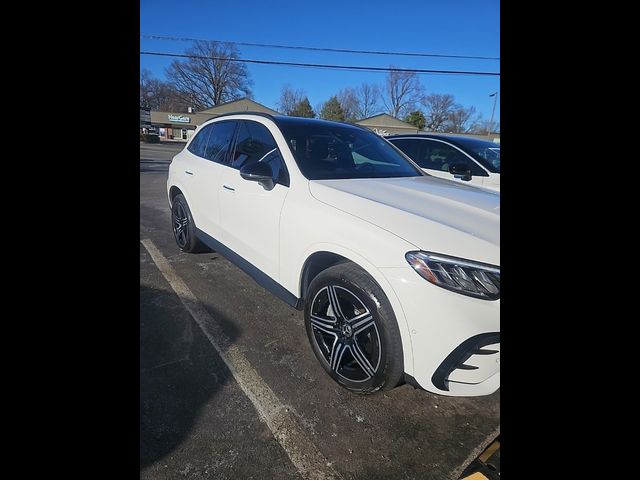 2024 Mercedes-Benz GLC 300