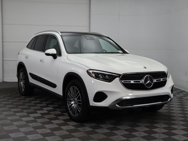 2024 Mercedes-Benz GLC 300