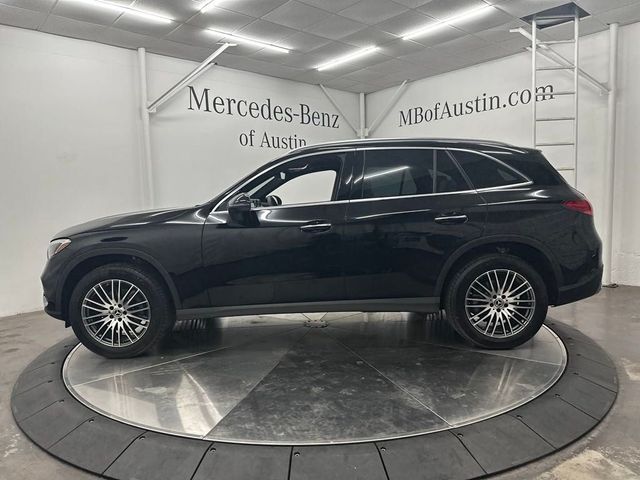 2024 Mercedes-Benz GLC 300