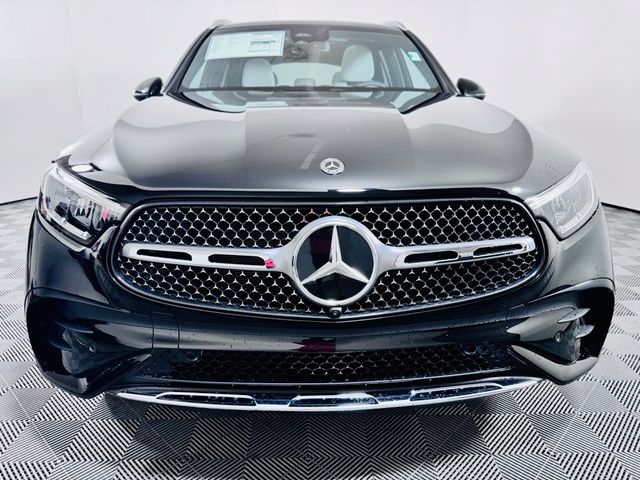 2024 Mercedes-Benz GLC 300