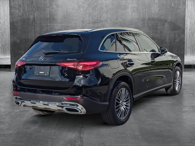 2024 Mercedes-Benz GLC 300