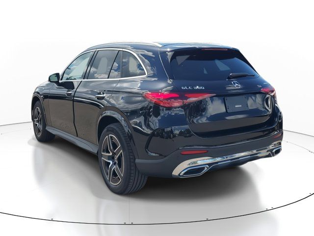 2024 Mercedes-Benz GLC 300