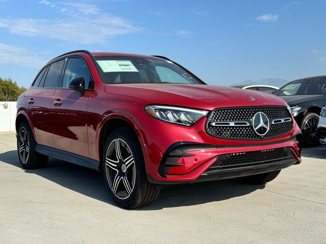 2024 Mercedes-Benz GLC 300