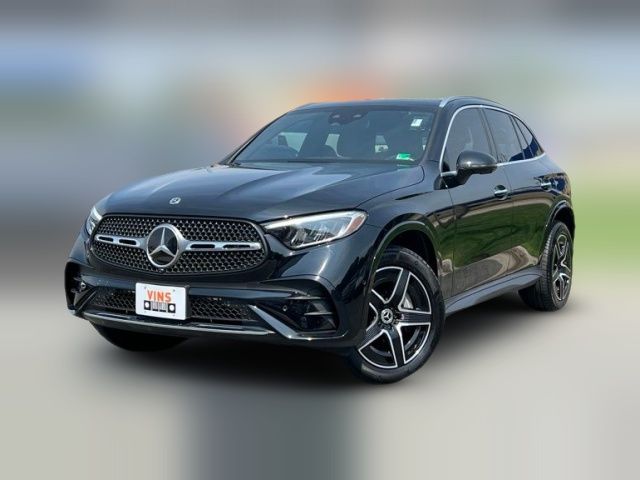 2024 Mercedes-Benz GLC 300