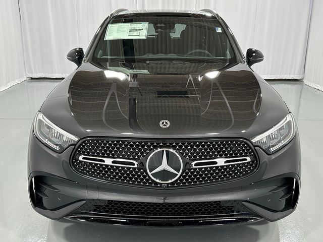 2024 Mercedes-Benz GLC 300