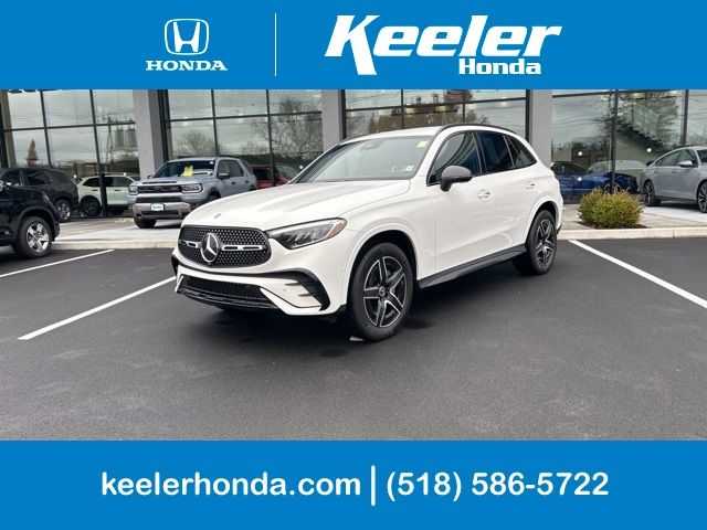 2024 Mercedes-Benz GLC 300