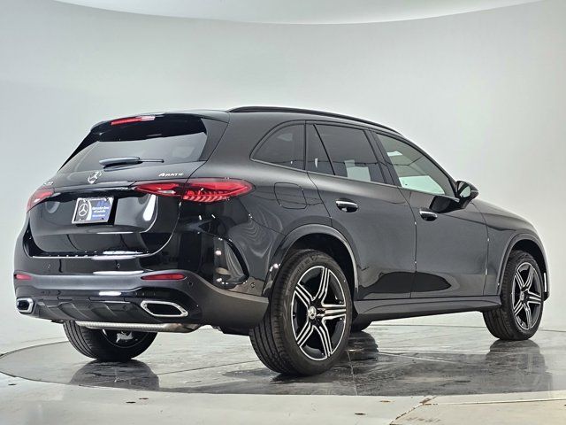 2024 Mercedes-Benz GLC 300