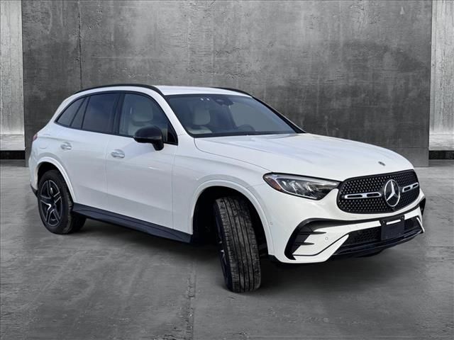 2024 Mercedes-Benz GLC 300