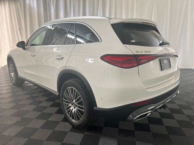 2024 Mercedes-Benz GLC 300