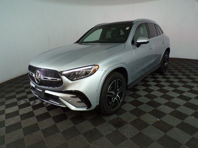 2024 Mercedes-Benz GLC 300