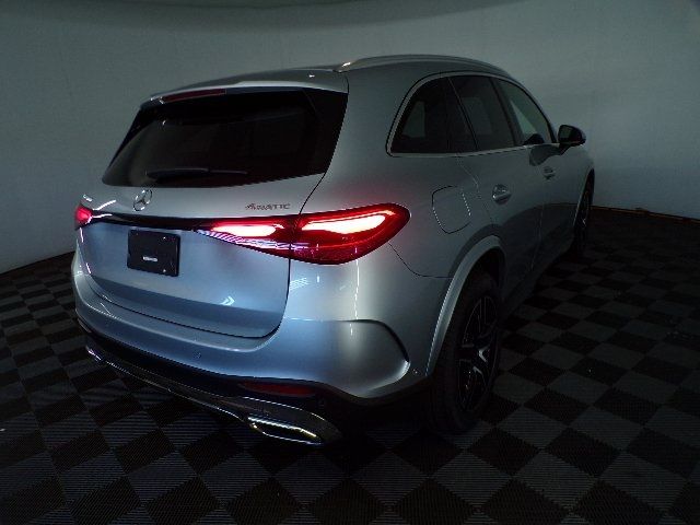 2024 Mercedes-Benz GLC 300