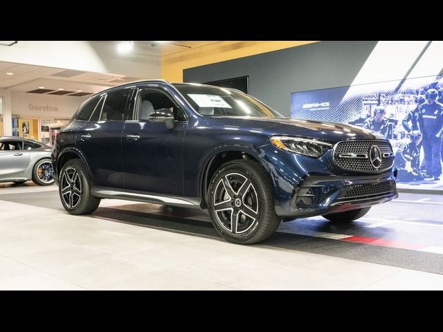 2024 Mercedes-Benz GLC 300