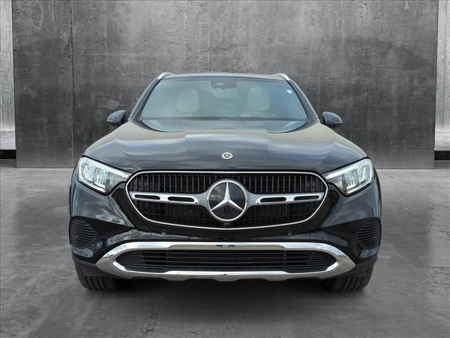 2024 Mercedes-Benz GLC 300