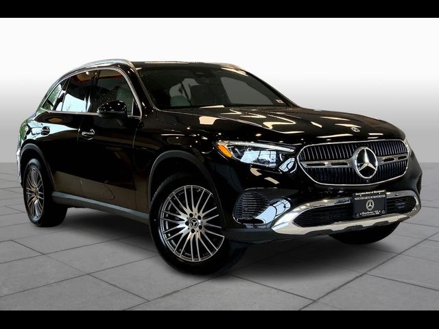 2024 Mercedes-Benz GLC 300