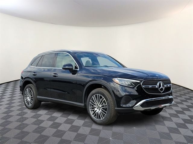 2024 Mercedes-Benz GLC 300