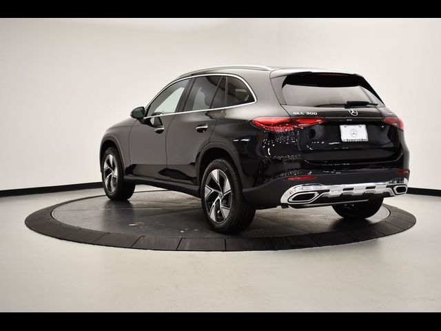 2024 Mercedes-Benz GLC 300