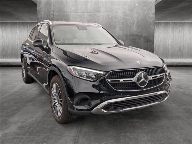 2024 Mercedes-Benz GLC 300