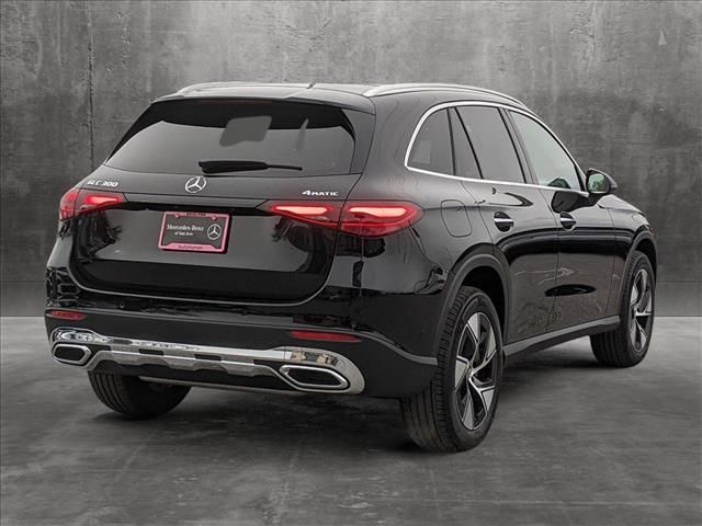 2024 Mercedes-Benz GLC 300