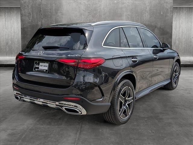 2024 Mercedes-Benz GLC 300