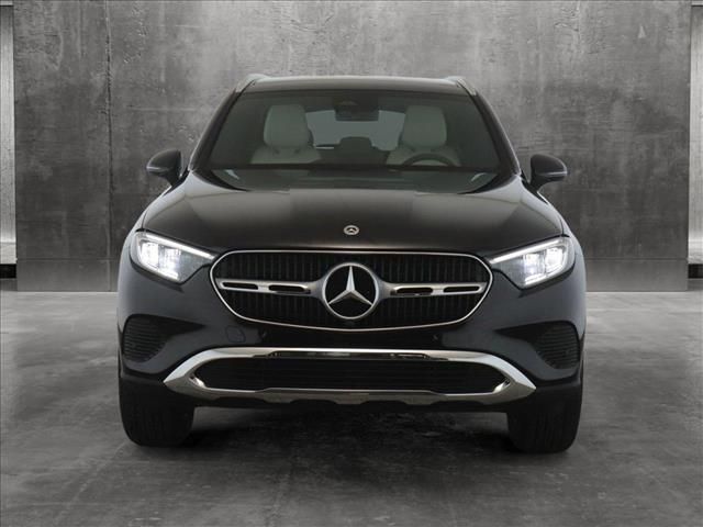 2024 Mercedes-Benz GLC 300