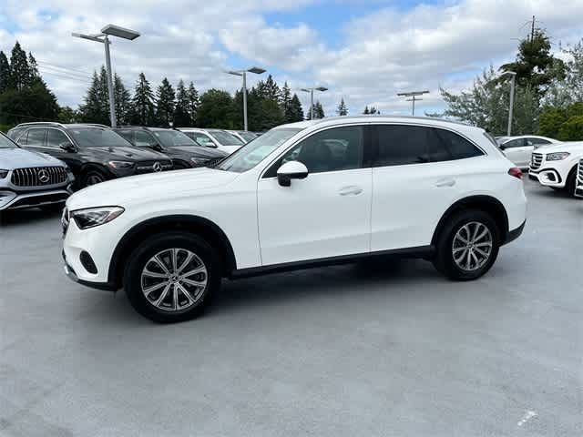 2024 Mercedes-Benz GLC 300