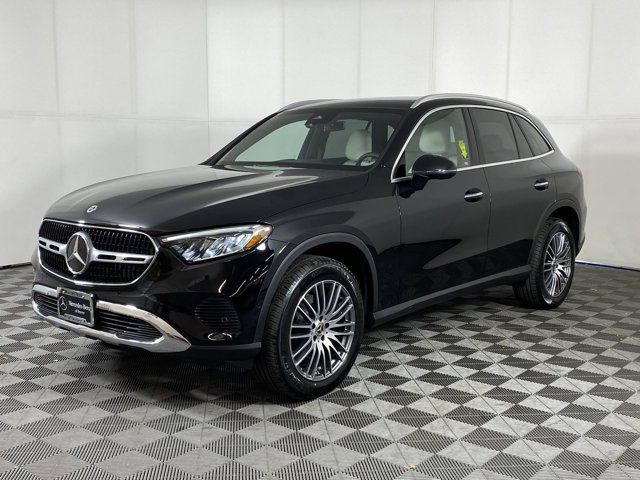 2024 Mercedes-Benz GLC 300