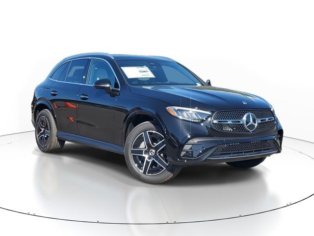 2024 Mercedes-Benz GLC 300