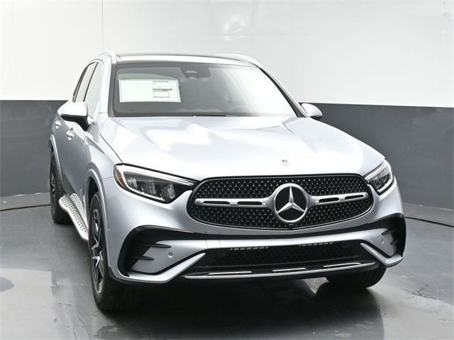 2024 Mercedes-Benz GLC 300