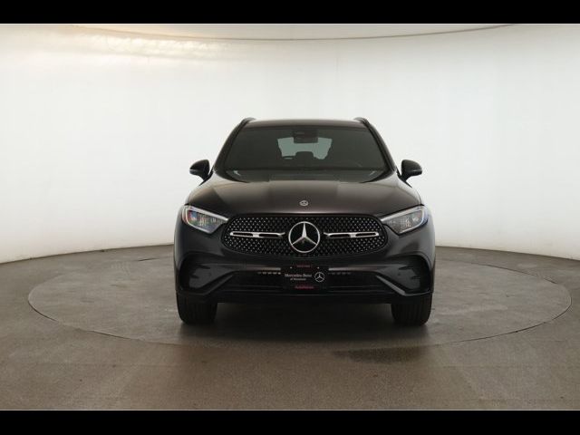 2024 Mercedes-Benz GLC 300