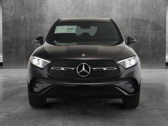 2024 Mercedes-Benz GLC 300