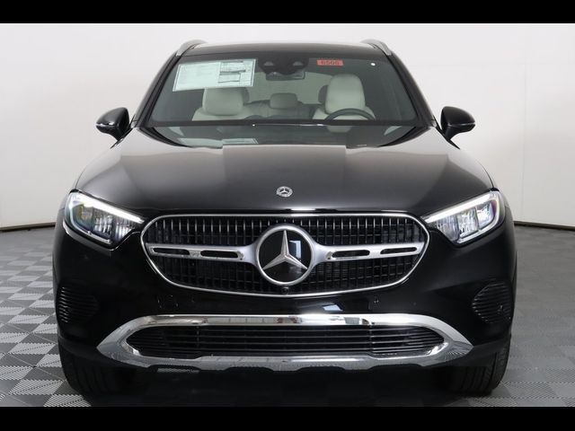 2024 Mercedes-Benz GLC 300