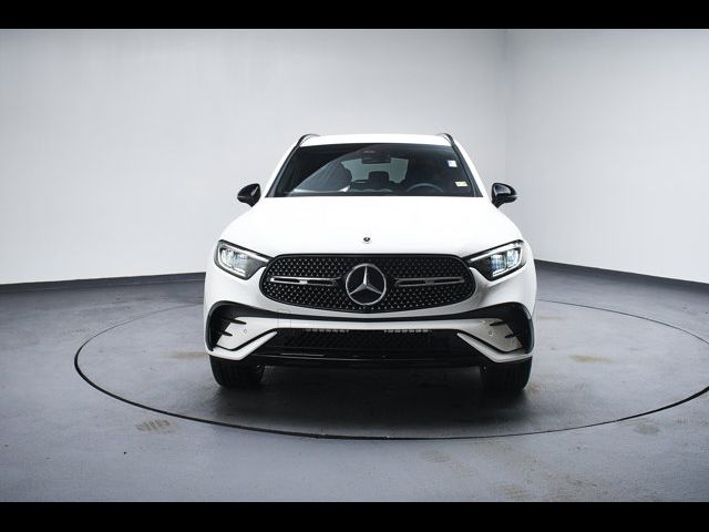 2024 Mercedes-Benz GLC 300