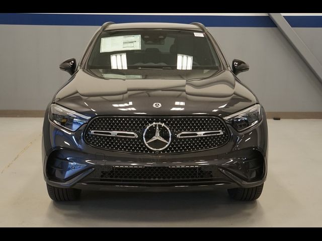 2024 Mercedes-Benz GLC 300