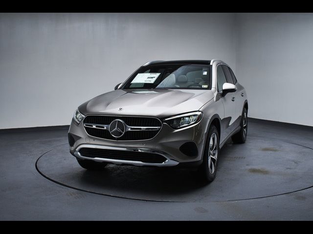 2024 Mercedes-Benz GLC 300