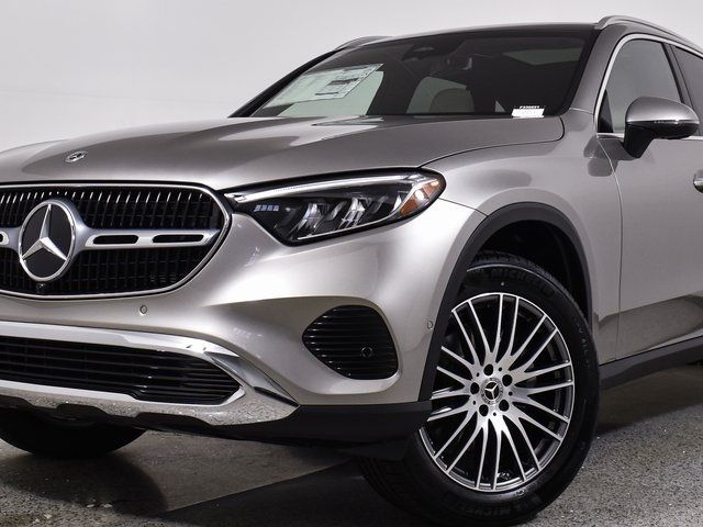 2024 Mercedes-Benz GLC 300