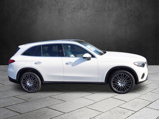 2024 Mercedes-Benz GLC 300