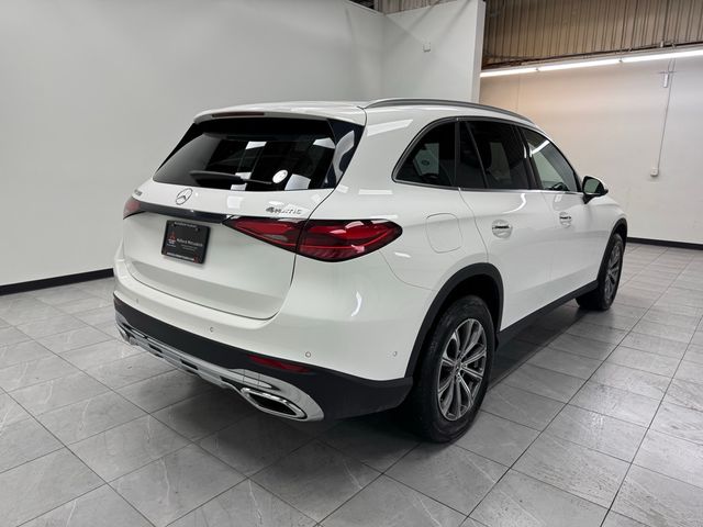 2024 Mercedes-Benz GLC 300